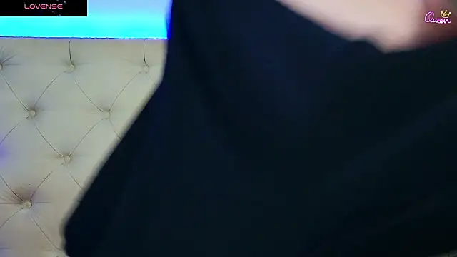 daliyaarabian (F young) - Slowly get me ... naked 😍😏