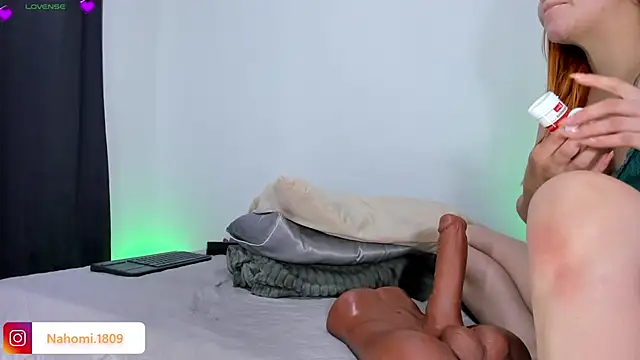 NahomiiAcosta webcam