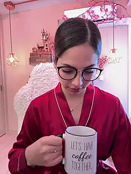 zoe_bae (F young) - Undress me and spank me 🔥🔥🔥🔥🔥