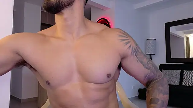 tony_muscle webcam