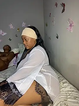 STEFFIE_49's Live Sex Cam Show