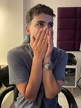 AdrianRinaldi webcam