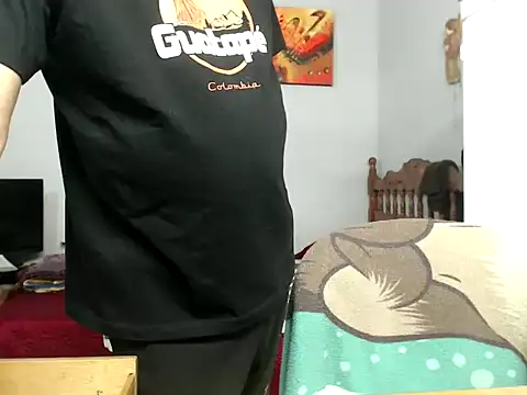 Webcam Model (dirtysluttyfist) is live