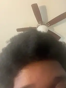 bigmama_deshayyy webcam