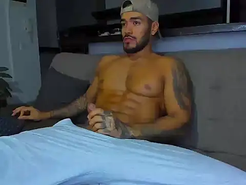 Alexander_Martines webcam