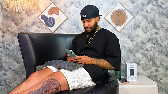 Apolo_rousse1 webcam