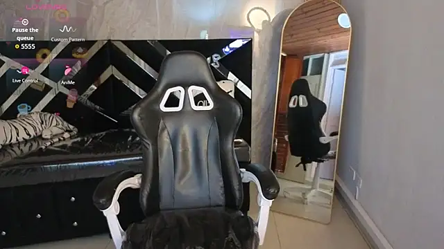 emily_cooper_t webcam