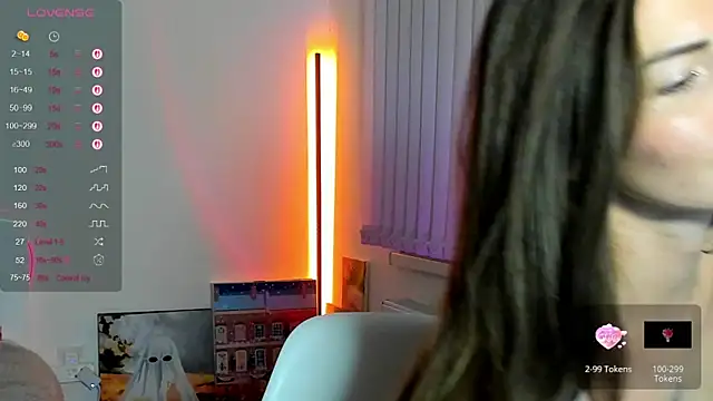 Andrea_Blossom webcam