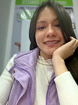 CHARLOTTE__05 webcam