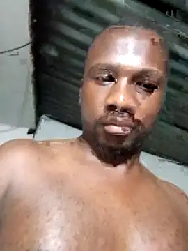 xyz1232 - Xyz1232's free webcam - UK Sex Cams