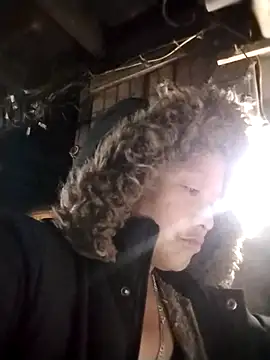 Webcam Model (Samdim23)  is live.Free join now!