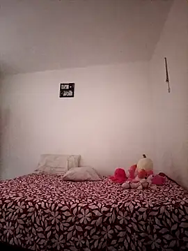 lindarojas - LindaRojas's free webcam - UK Sex Cams