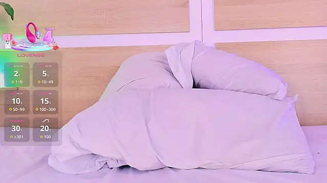 _nickypurple_ webcam