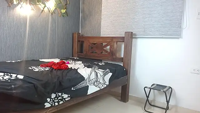 lucy_sluppy_hard webcam