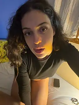 coquinecharmeuse (G young) - Il me baise en levrette POV