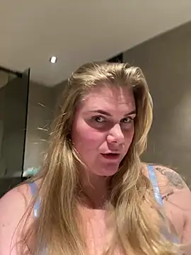 Preview of sexyblondjoanna