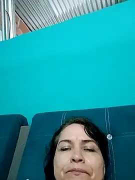 Mia_ThompsonXX webcam