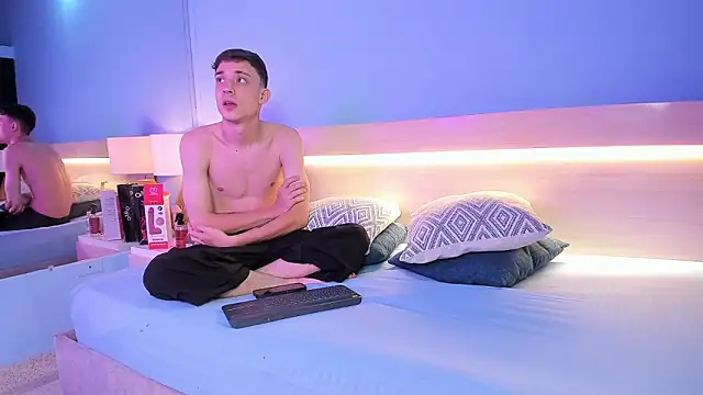 katandjordan (G young) - fuck my pussy ultra high with machine