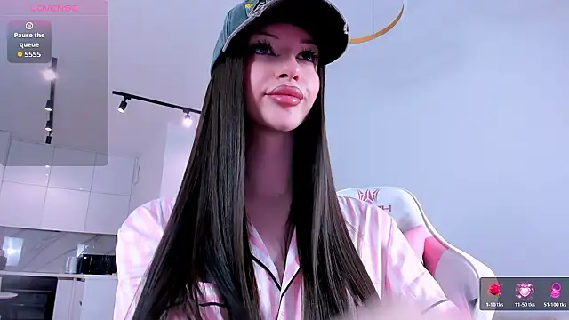 khloeforever (T young) - topless my sweet tits <3