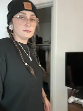 alix_valentine (F young) - BBC time!!!!!!!🍆💦💦