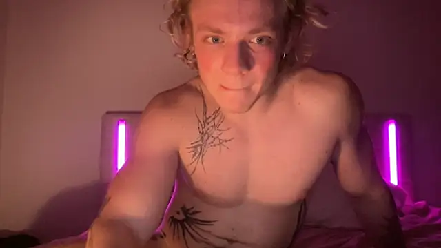 alexbarczuk - AlexBarczuk's free webcam - UK Sex Cams