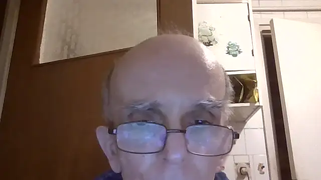 mariusica1@xh webcam