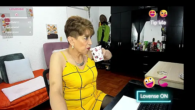 Angelina_Stone_65 webcam