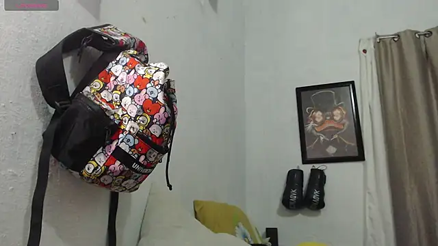 MARIELSINS_1111 webcam