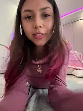 missbecka_ (F young) - Off shirt