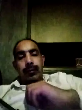 salimbasha (Ask my age) - هدفي نكمل الطاركين