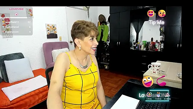 Angelina_Stone_65 webcam