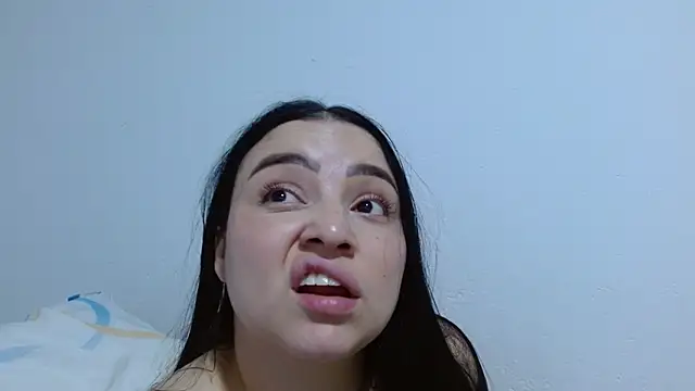 isabel_24_gil webcam