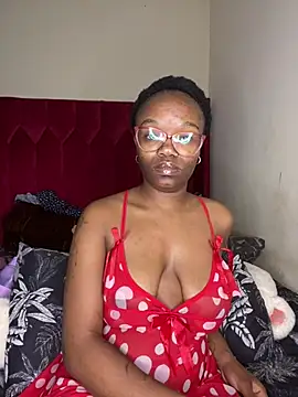 YummyMelanin117 webcam