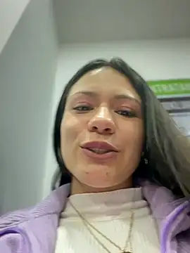 CHARLOTTE__05 webcam