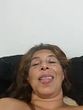 Webcam Model (maleja23)  is live.Free join now!