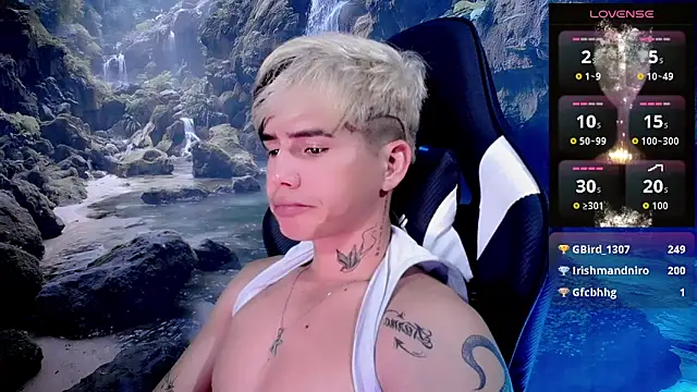 Tayson_Rivers webcam