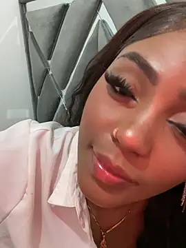 zaracollins01 webcam