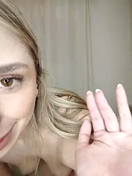 mikateen (F young) - 🦋2 fingers inside my pussy