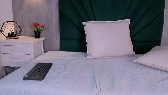 Alexiis_Etereo webcam