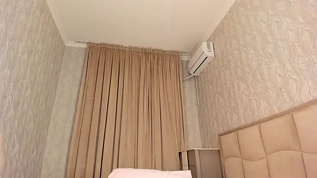 heyheyneko (F young) - pussy play