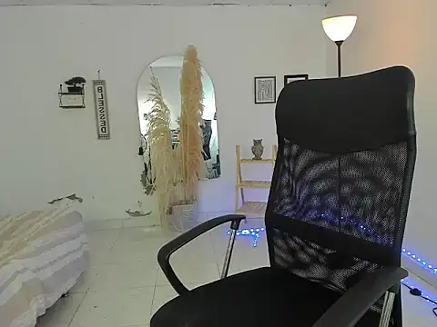 slim_master12 (M young) - cum in public