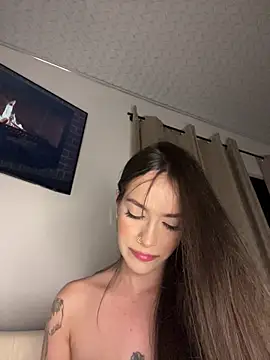 alysa_g_ (F young) - SWALLOW YOUR DICK 🔥👅