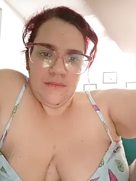 karlythoth@xh webcam