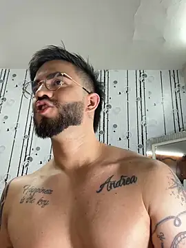 king_draven3 (M young) - Obey and keep sucking my cock