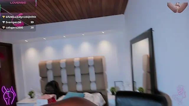 victoria_mooree webcam