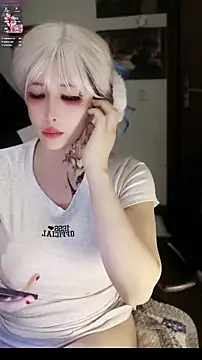 美女_Bonnie__在线直播