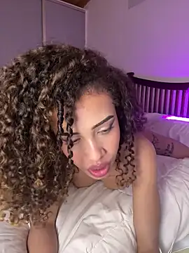 __kami_off_ (F teen) - Fingering kitty + sputo 👉🏽🐱