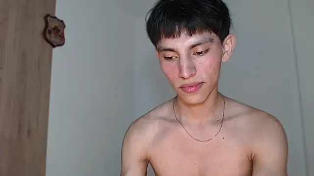 andrew_courtzz webcam