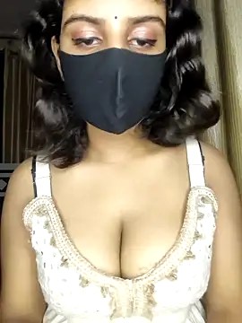 zaayaa_2 (F young) - Show juicy lips 😋