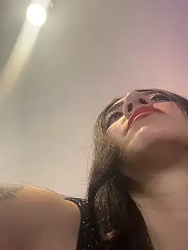 Moon_Magic666 webcam